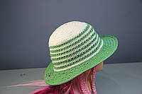 Бело-зеленая вязаная шляпа из хлопка