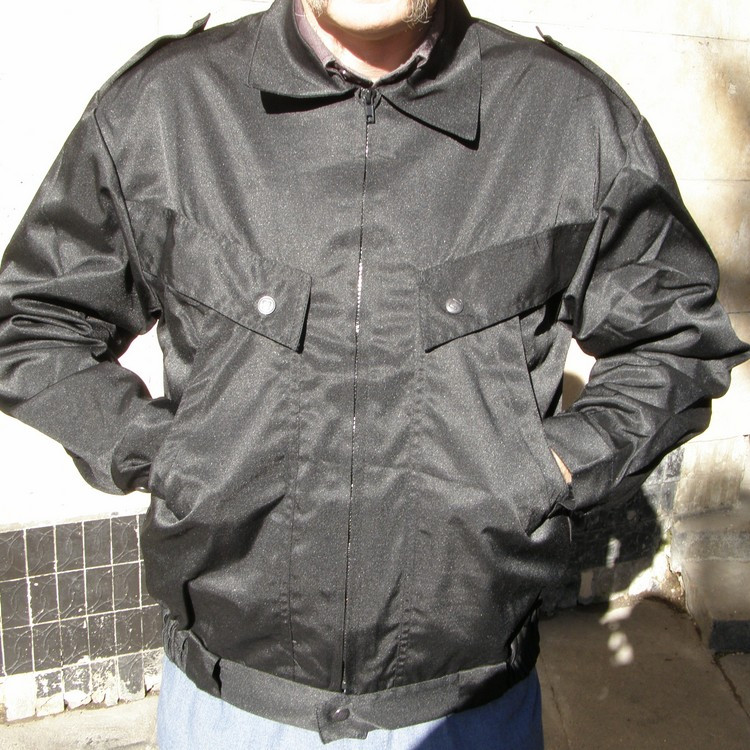Куртка охоронця чорна 01