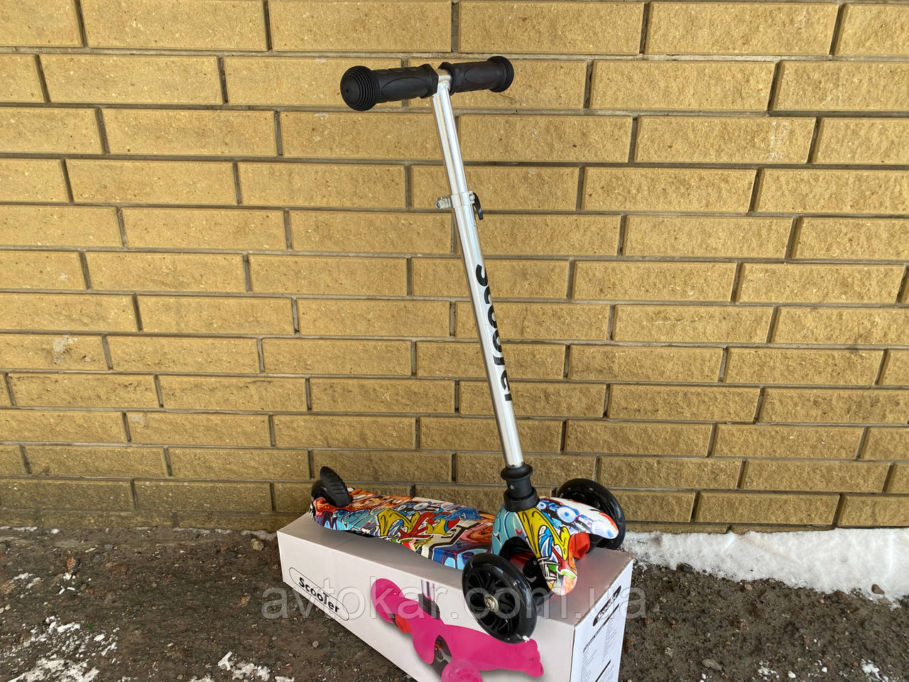 Самокат триколісний Scooter MG002B Графіті ORG, фото 1