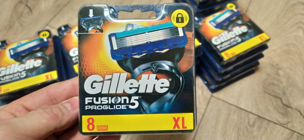 Леза касети картриджі Gillette Fusion Proglide New Box 8шт Жилет Проглайд