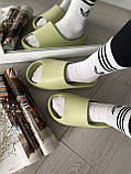 Жеські шльопанці Adidas Yeezy Slide Resin Light Beige FZ5904, фото 4