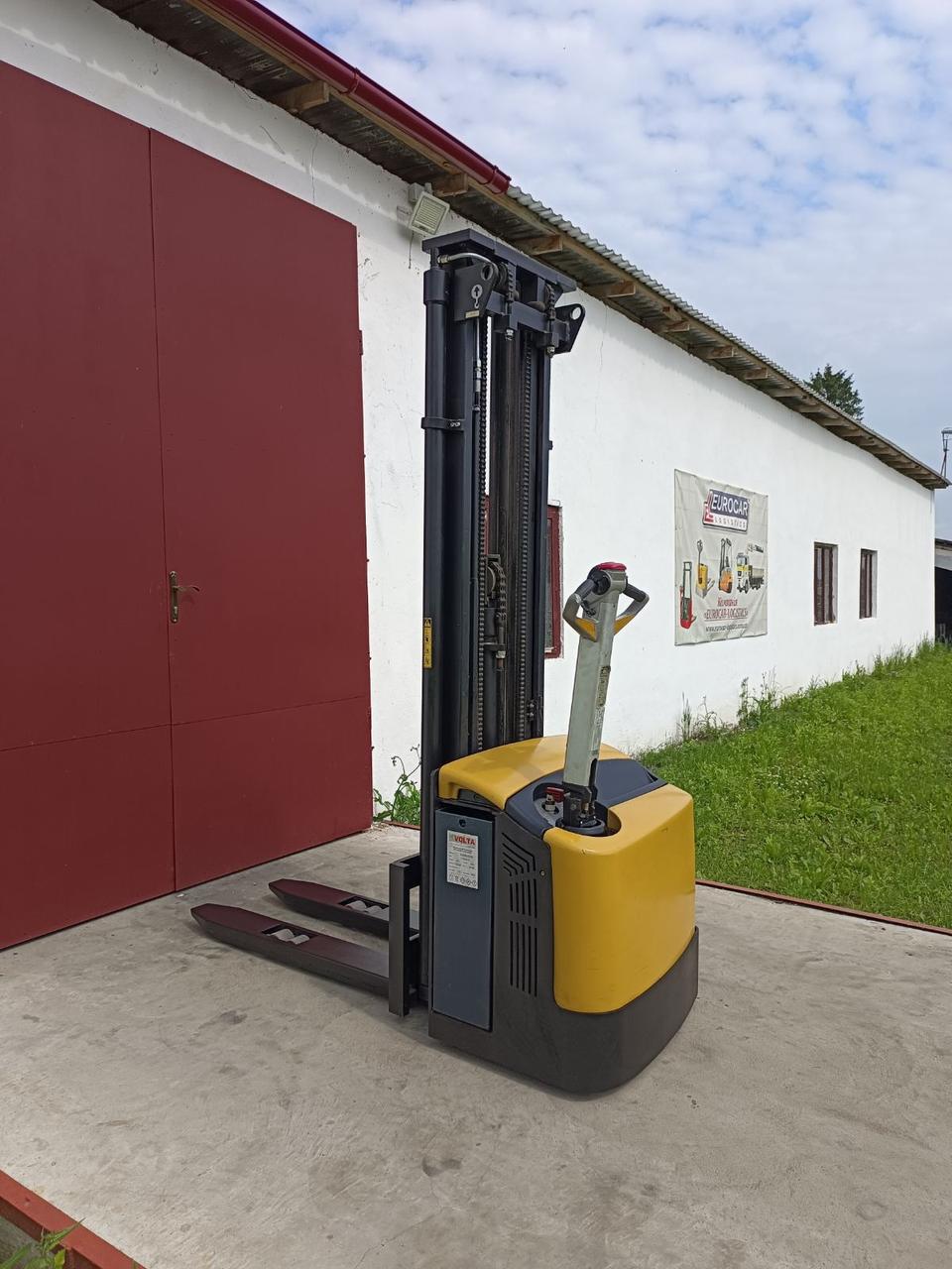 Штабелер електричний самохідний №816 Caterpillar NSP16N 1,6т 5.3м