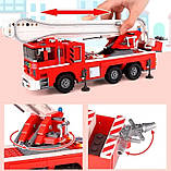 Конструктор велика дитяча пожежна машина з рухомими елементами та чоловічками 751дет Конструктори пожежні, фото 7