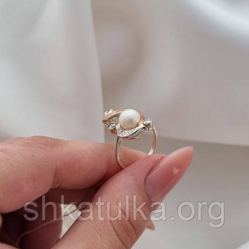 Кольцо серебряное с золотыми вставками белой жемчужиной и цирконами - фото 7 - id-p1858913251