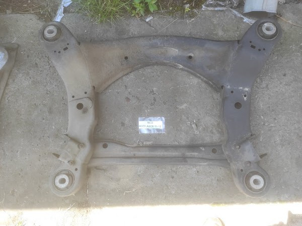 No33 Б/у Балка передньої підвіски (підрамник) для Audi A6 C6 2004-2011