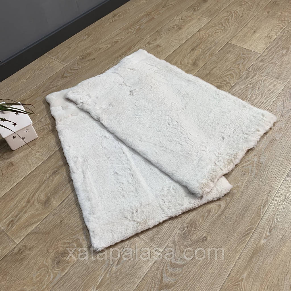 Комплект приліжкових килимів 0.80*1.50 штучний кролик на гумовій основі ESTERA white