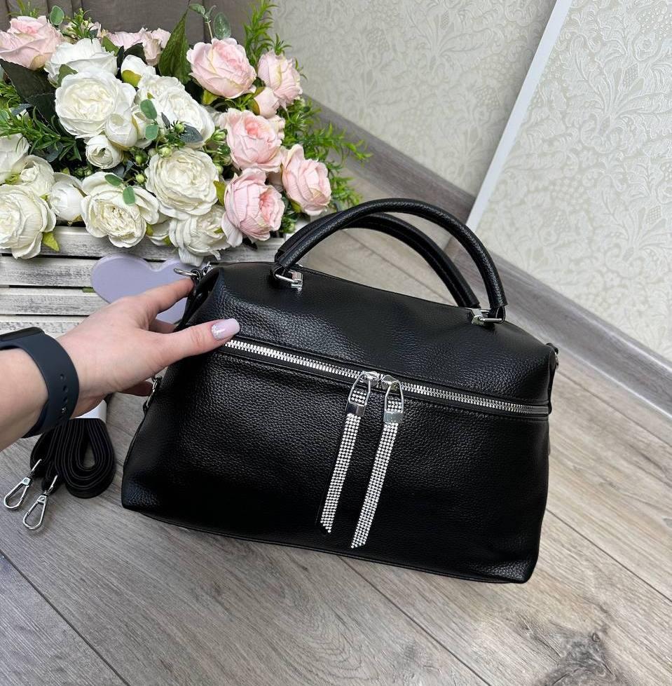 Містка жіноча сумка саквояж модна міська чорна екошкіра