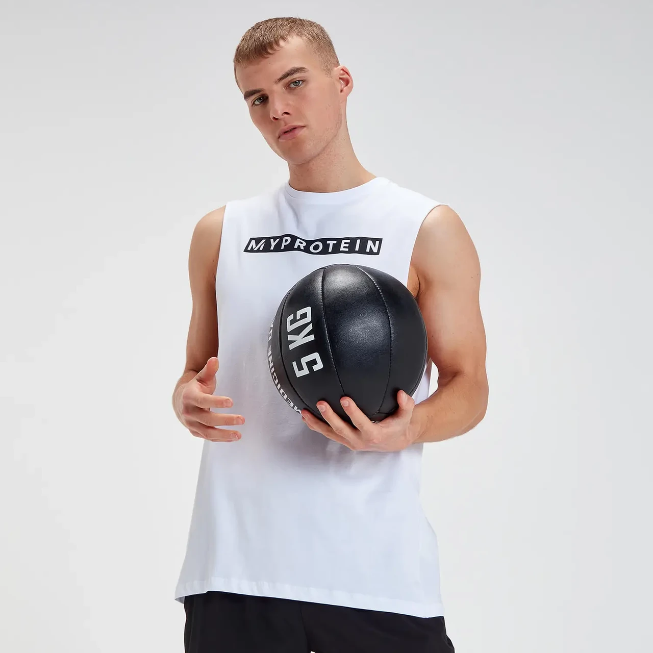 Чоловіча футболка без рукавів Myprotein Men's The Original Drop Armhole Tank - White 2XL