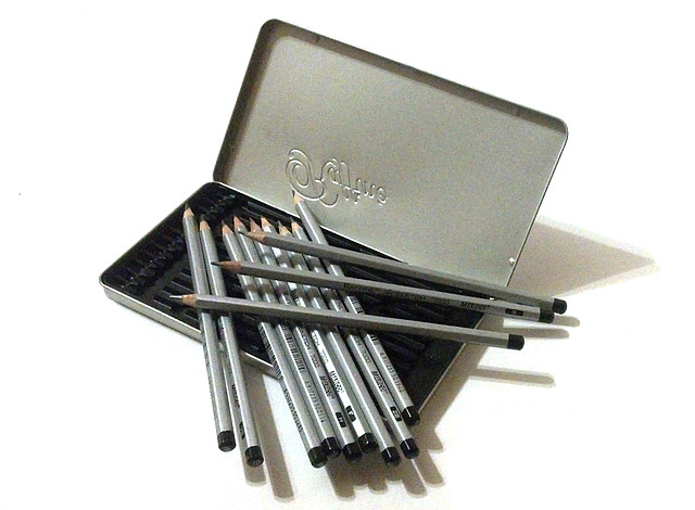 Набор чернографитных карандашей в металлической коробке 7000M-12TN - фото 5 - id-p24177323