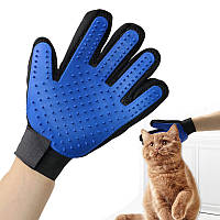 Перчатка массажная для вычесывания шерсти из домашних животных PetGroom, левая