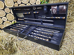 Набір із 8 шампурів із кованою ручкою "Вінінг" (700х12х3 мм) + подвійний шампур + комплект, у дерев'яному кейсі