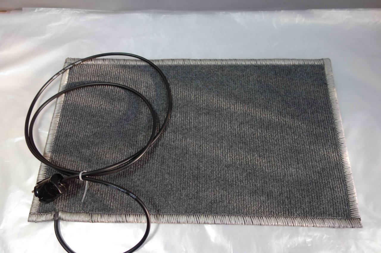 Нагрівальний килимок з підігрівом 55х50 (тонкий)