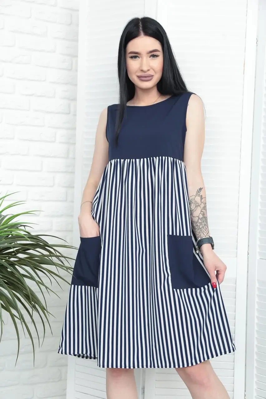 Вільна смугаста сукня - сарафан на літо з кишенями темно-синя "Band"