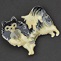 Брошка металева на сріблястій основі чорно-білий котик покрита кольоровою емаллю розмір 45х50 мм