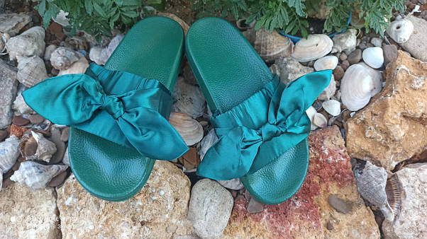 ЗНИЖКА! 36р (22.5 - 23см) Puma Fenty тапочки шльопанці з бантами смарагдово зелені, фото 3