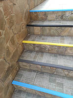 Антиковзні накладки на сходи (кутові)