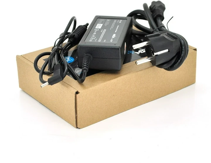 Блок живлення MERLION для ноутбука ACER 19V 3.42A (65 Вт) штекер 3,0*1.1мм, довжина 0,9м + кабель