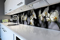 Виниловый кухонный фартук Ветки Орхидей Самоклеющаяся пленка ПВХ белые цветы на Черном фоне 600*2000 мм