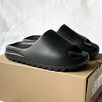 Женские кроссовки Adidas Yeezy Slide Black 36