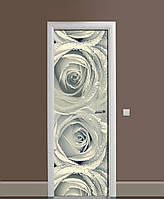 Наклейка на двери Роса в бутонах Розы черно-белые самоклеющаяся пленка с ламинацией 60*180 см Цветы Серый