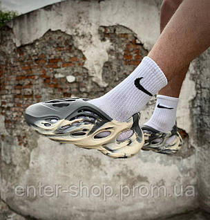 Кросівки шльопки адідас ізі Adidas Yeezy Foam Runner Black Чорні