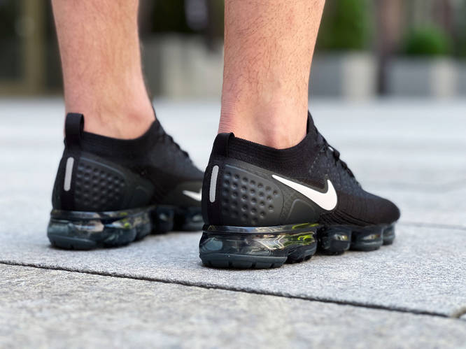 942842 nike deals