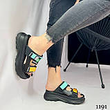 Чорні жіночі спортивні шльопанці на високій підошві, фото 2