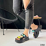 Чорні жіночі спортивні шльопанці на високій підошві, фото 3