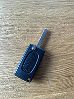 Корпус ключа ПЕЖО (Peugeot) с выкидным лезвием VA2 / 3 кнопки / крепление батарейки на плате / средняя кнопка