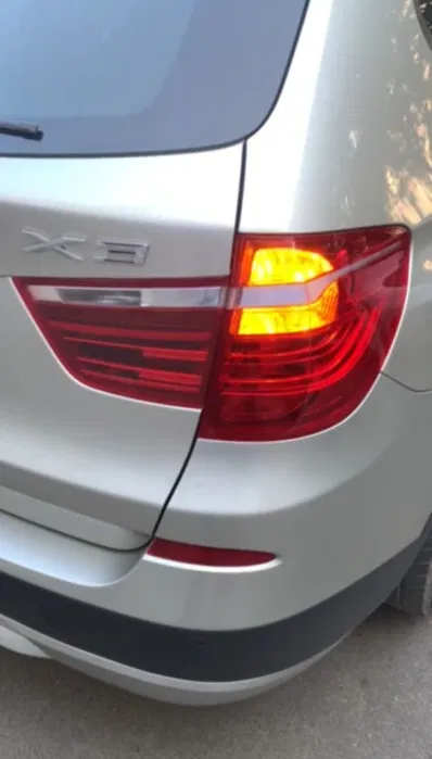 BMW Жовті повороти в ліхтарі X1, X3 X4,F25,F30, X5 E70 на авто зі США