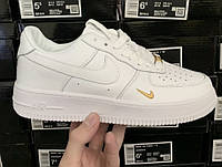 Женские кроссовки Nike Air Force 1 Mini Swoosh