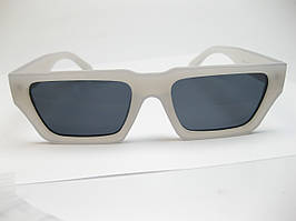 Сонцезахисні окуляри білі акрил