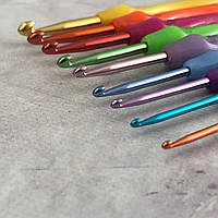 Набор алюминиевых крючков для вязания с анатомической ручкой 9 шт (2-6мм) КР