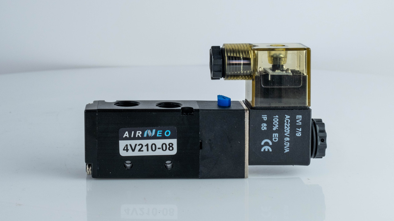 Пневморозподілювач 4V210-08-AC220V, фото 1