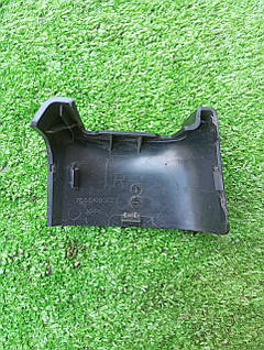 Заглушка рейки сиденья задняя правая Mitsubishi Outlander 3 GF