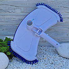 Щітка для чищення дна басейну з бічним ворсом та поворотним механізмом WTL