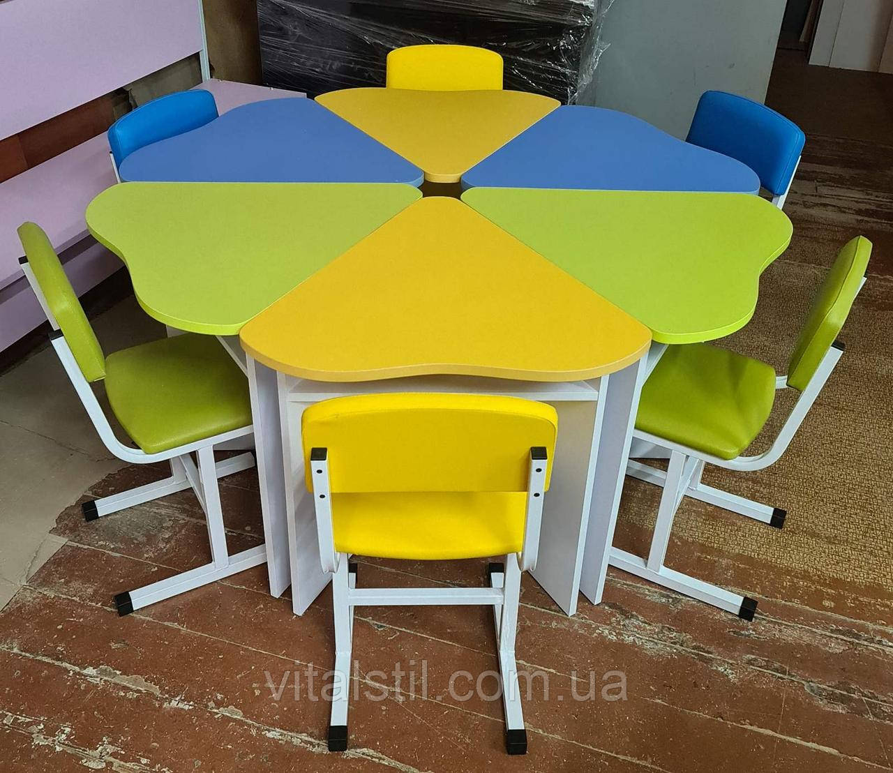 Комплект Стіл дитячий "Ромашка" шестимісний 4 р.гр. та стільчик дитячий Ростік у шкірозамінику 4 р.гр., фото 1