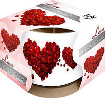 Свічка з ароматом у склянці Love, 20 год горіння