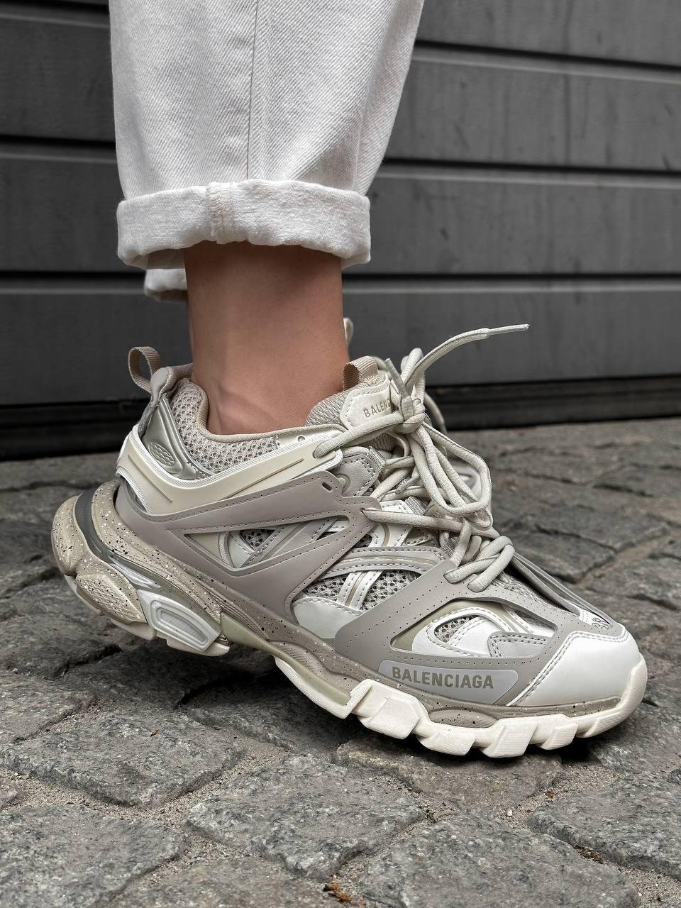 Женские кроссовки Balenciaga Track Silver Beige (серые с бежевым ...