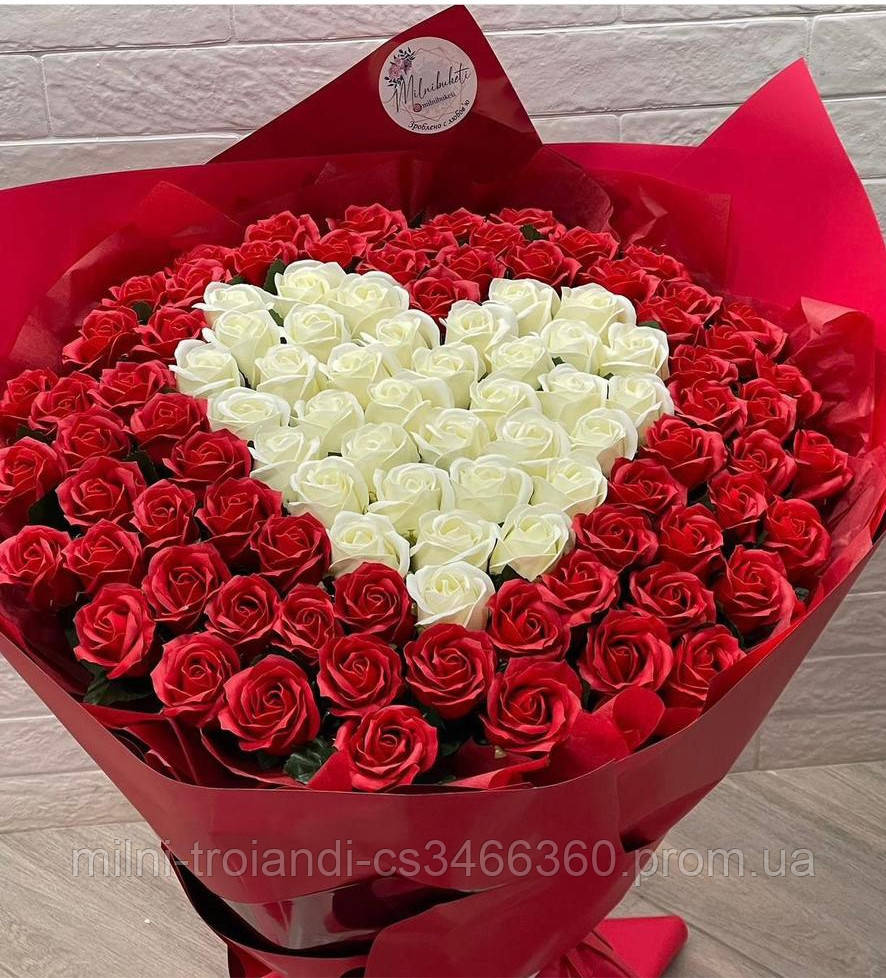 Букет-сердце из 101 мыльной розы (ID#1338134789), цена: 2800 ₴, купить ...