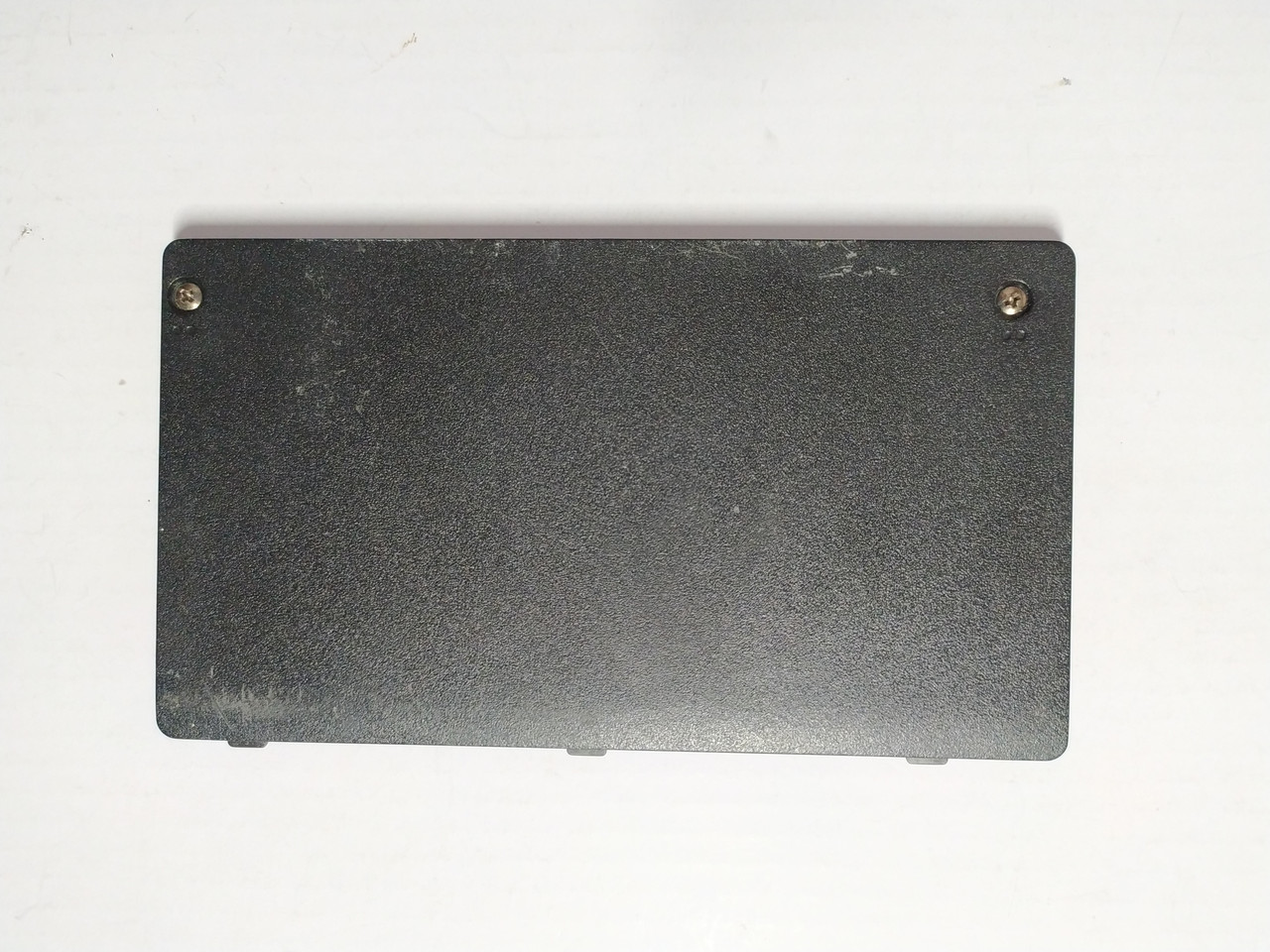 Sony SONY SVF15A SVF152 SVF153 SVF15N SVF153 SVF152A23T Корпус E (Сервісний люк до HDD) (3KHK900) б/у