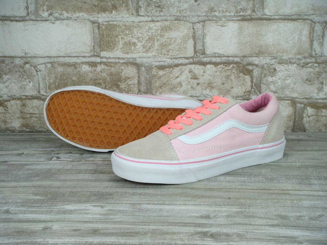 Gray and pink vans womens deals
