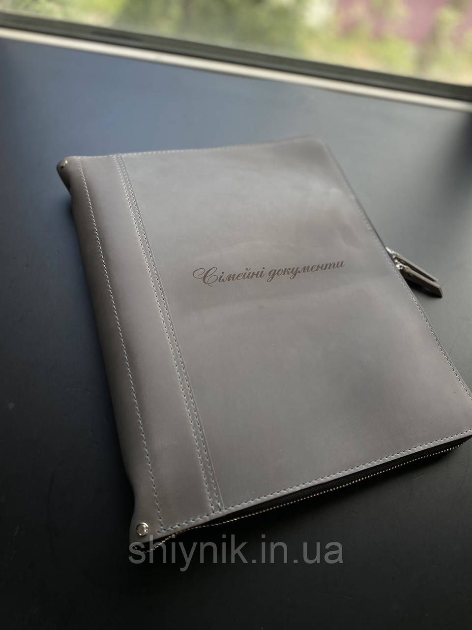 Шкіряна папка для сімейних документів FAMILY FOLDER сіра, фото 1