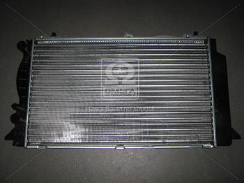 Радіатор охолодження AUDI 80 (вир-во Van Wezel) 03002089 UA53