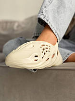 Кросівки Yeezy Foam Runner BEIGE унісекс, фото 5