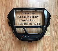 Рамка дисплея монитора Chevrolet Bolt EV 94515587