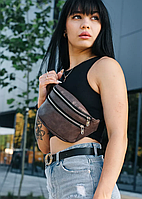 Сумка женская коричневая стильная поясная сумка через плечо из экокожи