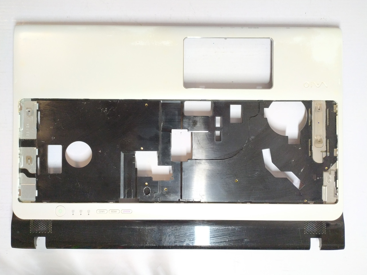 Sony Vaio SVE151 Корпус C (топкейс, середня частина) б/у