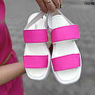 Яскраві малинові шкіряні босоніжки, фото 2