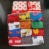 Подарочный бокс мужских носков на 12 пар 40-45 . "Marvel"